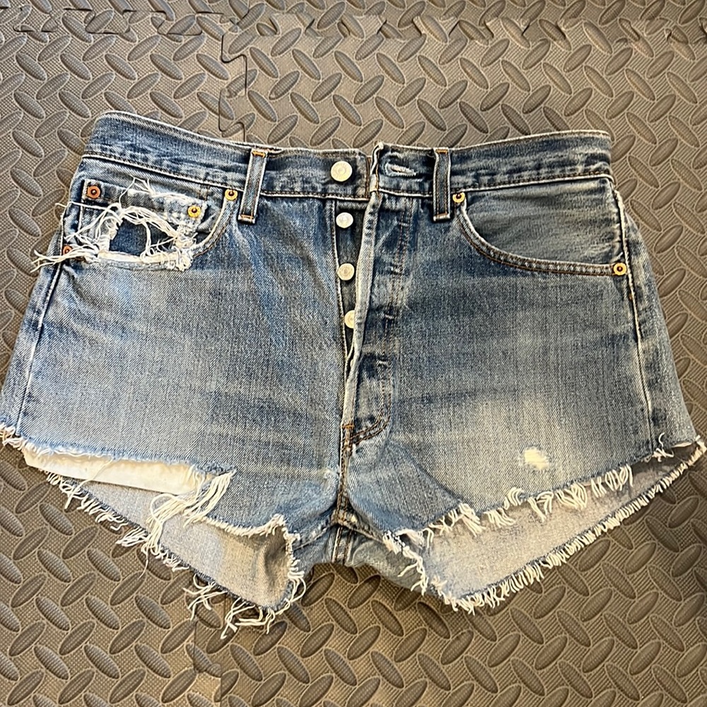 Vintage Levi’s 501 denim shorts